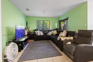 4024 NW 23rd Ct, Miami, FL 33142 - Photo 20