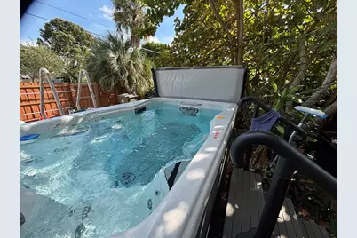 922 S Palmway, Lake Worth Beach, FL 33460 - Photo 14