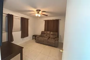 922 S Palmway, Lake Worth Beach, FL 33460 - Photo 12