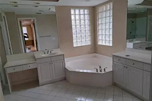 9758 Napoli Woods Ln, Delray Beach, FL 33446 - Photo 20