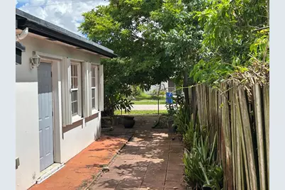 [Address not provided], Lauderdale Lakes, FL 33319 - Photo 10