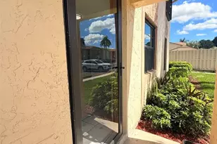 9466 Boca Cove Cir 305, Boca Raton, FL 33428 - Photo 4