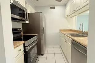 9466 Boca Cove Cir 305, Boca Raton, FL 33428 - Photo 12