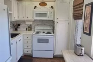 2661 S Course Dr, Pompano Beach, FL 33069 - Photo 4