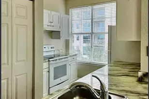 860 N Orange Ave, Orlando, FL 32801 - Photo 18