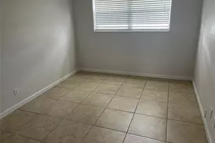 4051 NE 13th Ave, Oakland Park, FL 33334 - Photo 12