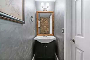 3020 S Oakland Forest Dr, Oakland Park, FL 33309 - Photo 10