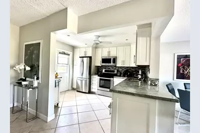 1000 NE 14, Unit #410, Hallandale Beach, FL 33009 - Photo 20