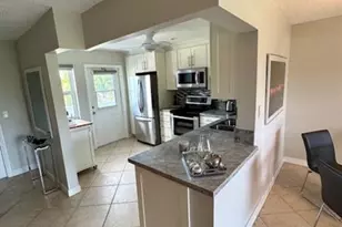 1000 NE 14 Unit, Hallandale Beach, FL 33009 - Photo 10