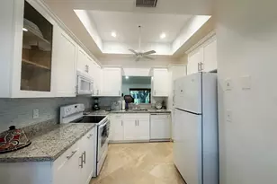 10980 Lake Front Pl, Boca Raton, FL 33498 - Photo 4