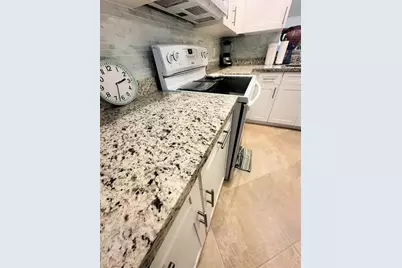 10980  Lake Front Pl, Unit #10980, Boca Raton, FL 33498 - Photo 8