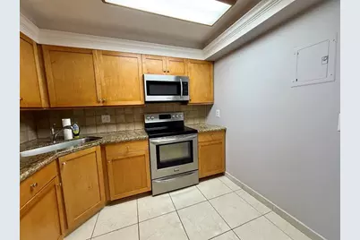 101  Briny Ave, Unit #1606, Pompano Beach, FL 33062 - Photo 2