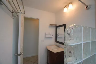 960 NW 49th St, Deerfield Beach, FL 33064 - Photo 16