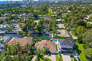 2228 NE 26th St, Lighthouse Point, FL 33064 - Photo 2