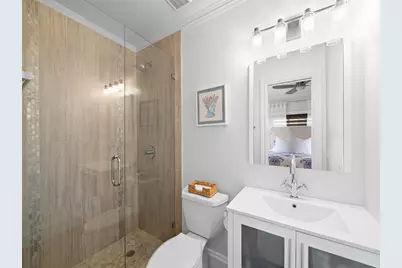 2228 NE 26th St, Lighthouse Point, FL 33064 - Photo 24