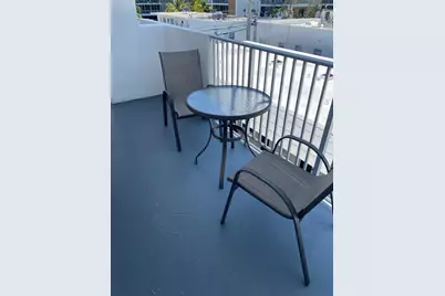 335  Collins Ave, Unit #403, Miami Beach, FL 33139 - Photo 10