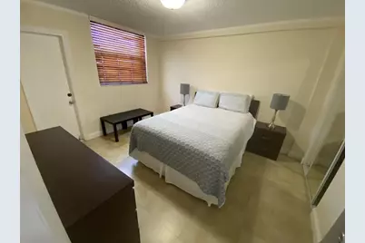 335  Collins Ave, Unit #403, Miami Beach, FL 33139 - Photo 6