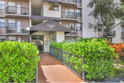 2701  Riverside Dr, Unit #305-B, Coral Springs, FL 33065 - Photo 1