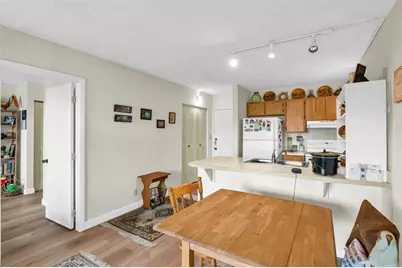 2701  Riverside Dr, Unit #305-B, Coral Springs, FL 33065 - Photo 14