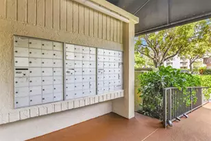 2701 Riverside Dr, Coral Springs, FL 33065 - Photo 2