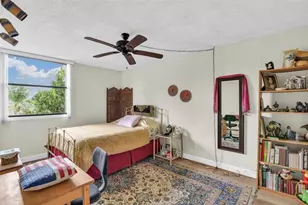 2701 Riverside Dr, Coral Springs, FL 33065 - Photo 16