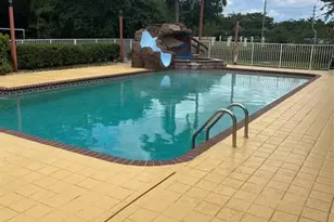 11301 SW 3rd St, Plantation, FL 33325 - Photo 14