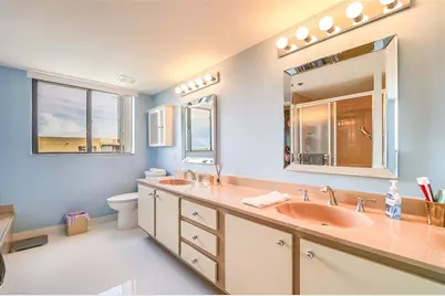 7100  Radice Ct, Unit #807, Lauderhill, FL 33319 - Photo 18