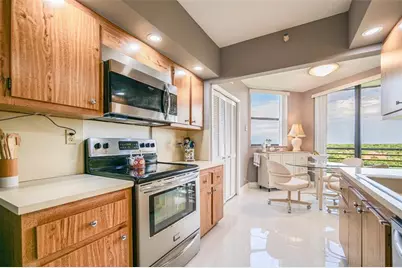 7100  Radice Ct, Unit #807, Lauderhill, FL 33319 - Photo 28