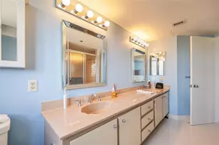 7100 Radice Ct, Lauderhill, FL 33319 - Photo 20