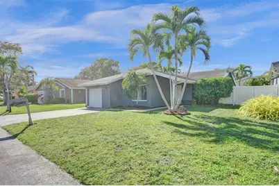 967 NW 89th Ave, Plantation, FL 33324 - Photo 24