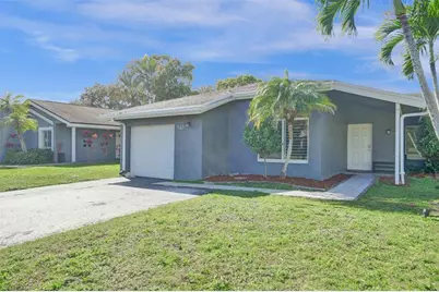 967 NW 89th Ave, Plantation, FL 33324 - Photo 1