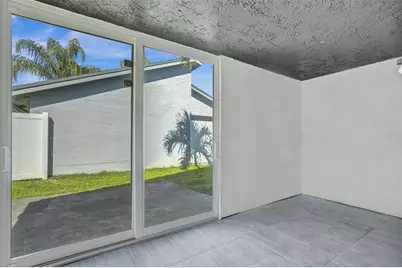 967 NW 89th Ave, Plantation, FL 33324 - Photo 30