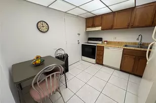 3750 Inverrary Dr, Lauderhill, FL 33319 - Photo 6
