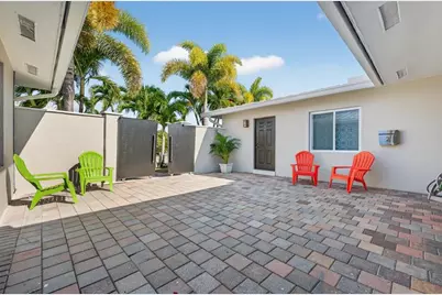 2110 NE 56 St, Fort Lauderdale, FL 33308 - Photo 12