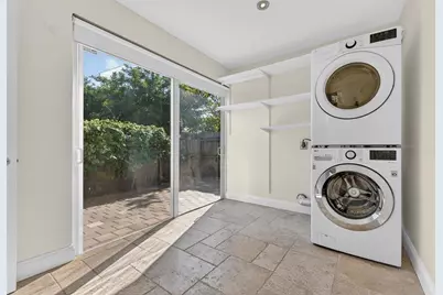 2110 NE 56 St, Fort Lauderdale, FL 33308 - Photo 24