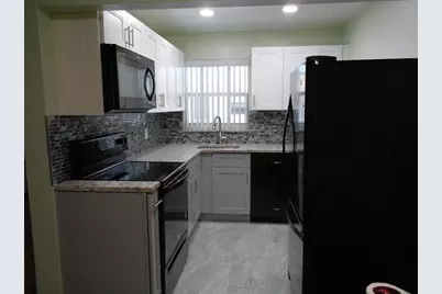 2010  Fillmore St, Unit #303, Hollywood, FL 33020 - Photo 16