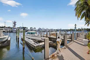 1 Las Olas Cir Unit, Fort Lauderdale, FL 33316 - Photo 4