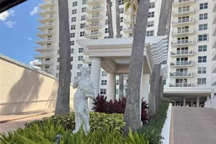 1 Las Olas Cir Unit, Fort Lauderdale, FL 33316 - Photo 24
