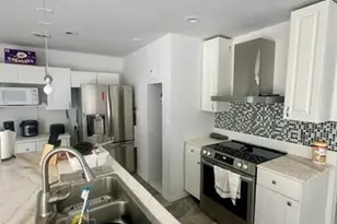 2520 Fillmore St, Hollywood, FL 33020 - Photo 6