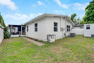 1015 NE 18th St, Fort Lauderdale, FL 33305 - Photo 26