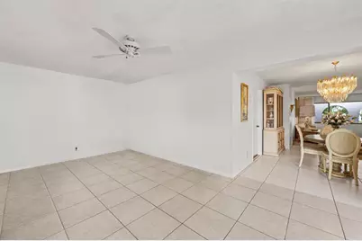 1730 NW 118th Ave, Pembroke Pines, FL 33026 - Photo 22