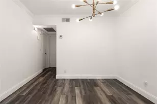 1450 Atlantic Shores Blvd, Hallandale Beach, FL 33009 - Photo 10