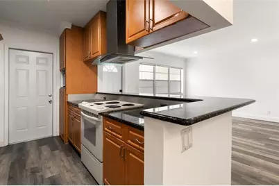 1450  Atlantic Shores Blvd, Unit #117, Hallandale Beach, FL 33009 - Photo 6