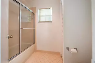 171 Bayridge Ln, Weston, FL 33326 - Photo 16