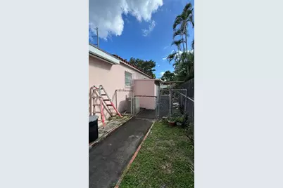 1000 SW 62nd Ave, West Miami, FL 33144 - Photo 40