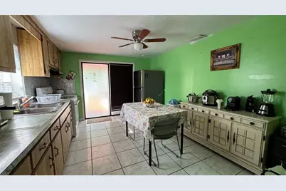 1000 SW 62nd Ave, West Miami, FL 33144 - Photo 14