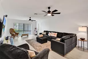 4840 Greentree Ln, Boynton Beach, FL 33436 - Photo 10