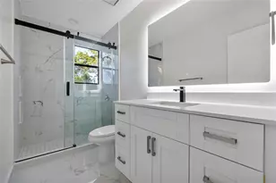 17250 38th Ln, The Acreage, FL 33470 - Photo 22