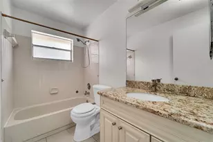 9182 NW 40th St, Coral Springs, FL 33065 - Photo 16