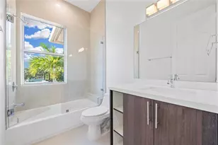 324 SW 14th Ct, Fort Lauderdale, FL 33315 - Photo 22